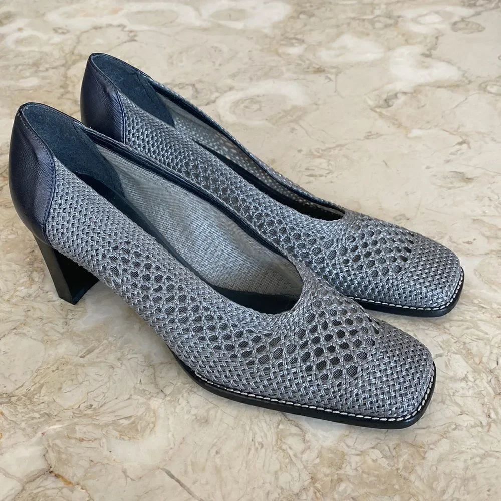 Vintage Stuart Weitzman Square Toe Block Heels - Picture 4 of 15